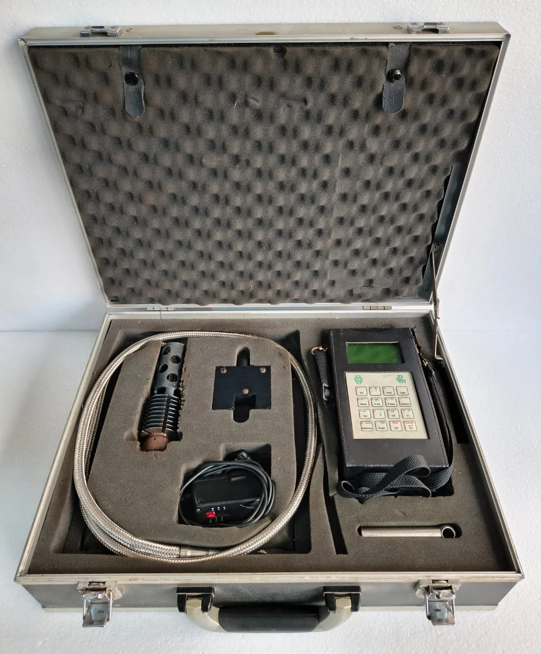 PRAZISION MESSTECHNICK HLV2005 ENGINE DIAGNOSTIC INDICATOR