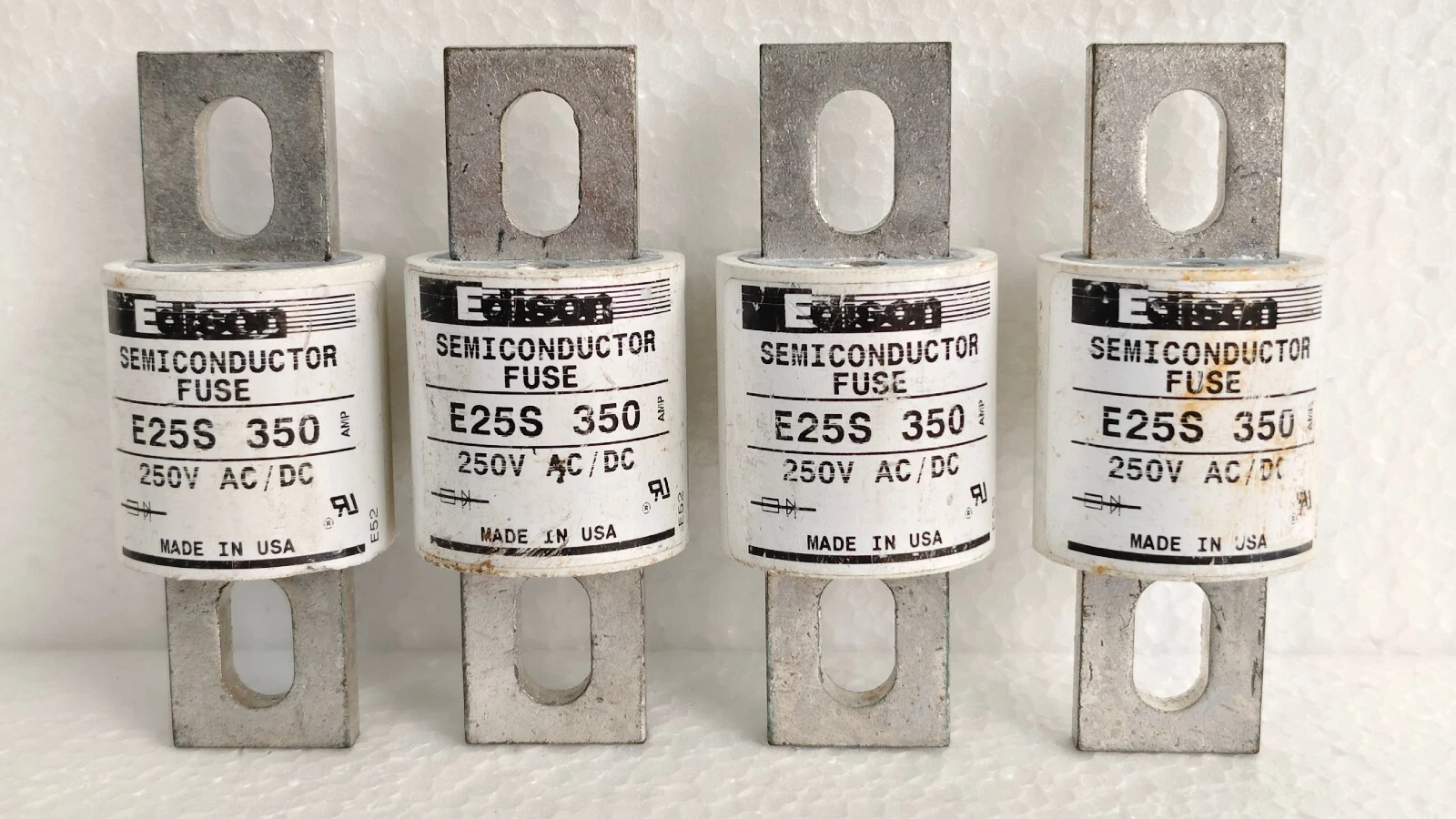 Edison e25s 350 / E25S 350 Semi Conductor Fuse Lot of 04 Pcs