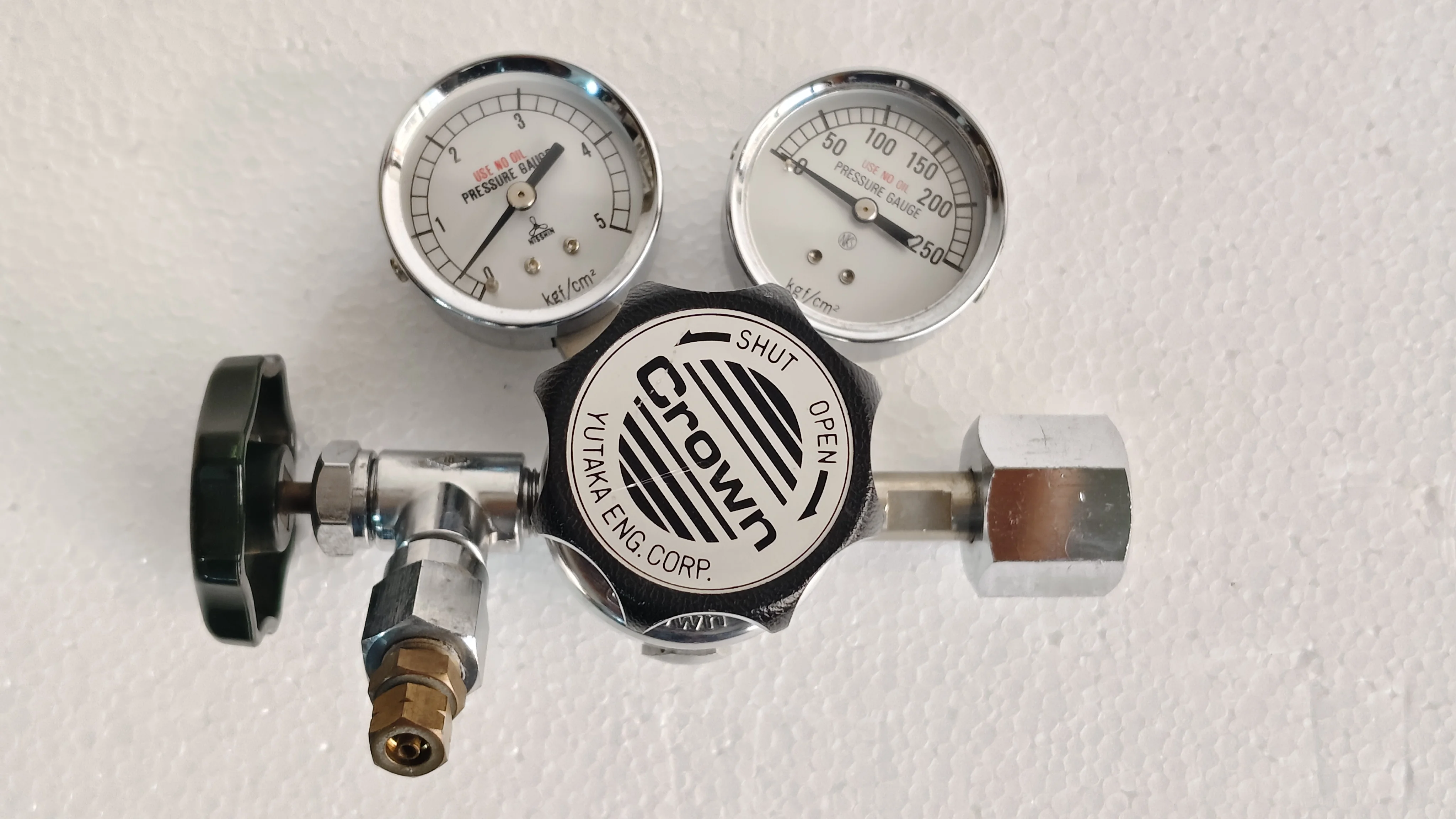 Yutaka Crown Two Stage Cylinder Pressure Regulator