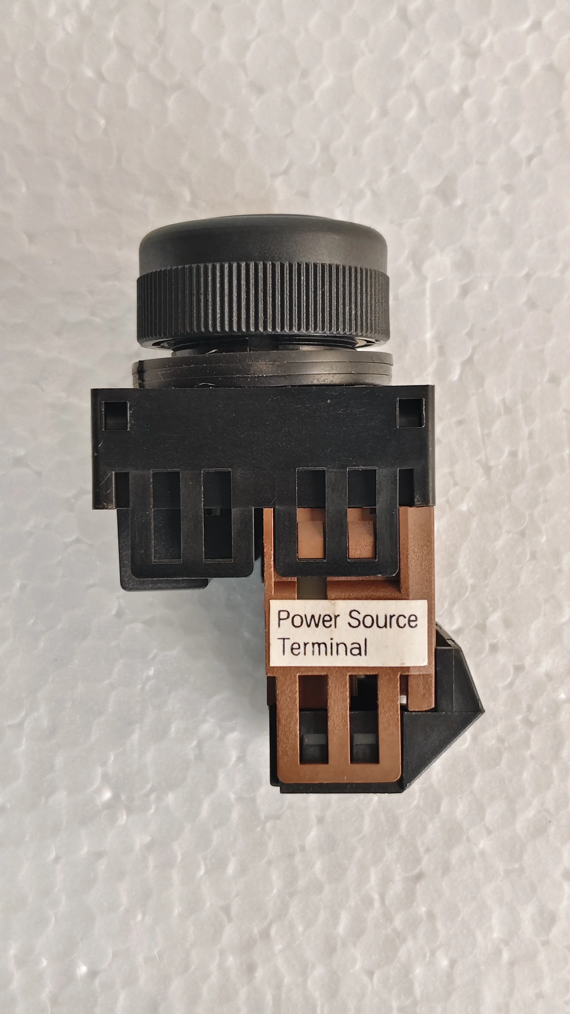 Fuji Electric DR22B5-E Push Button