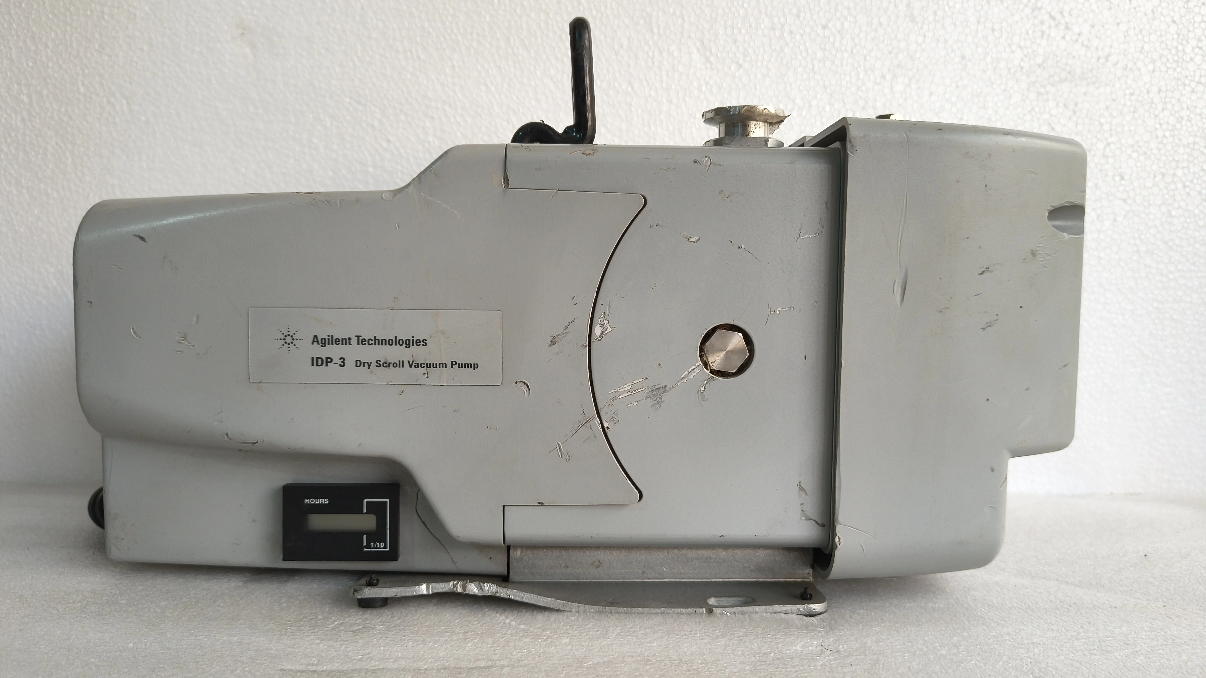 AGILENT TECHNOLOGIES IDP-3 DRY SCROLL VACUUM PUMP / CHECK PHOTOS HAS CRACK #2