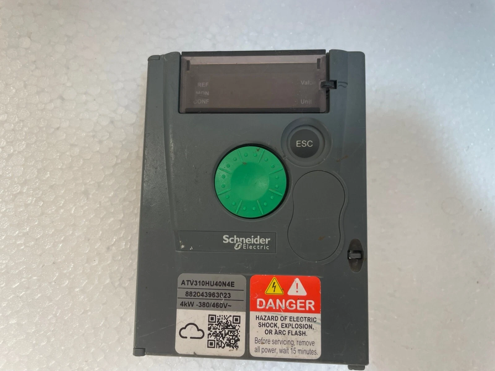 Schneider Electric ATV310HU40N4E Drive Only Remote