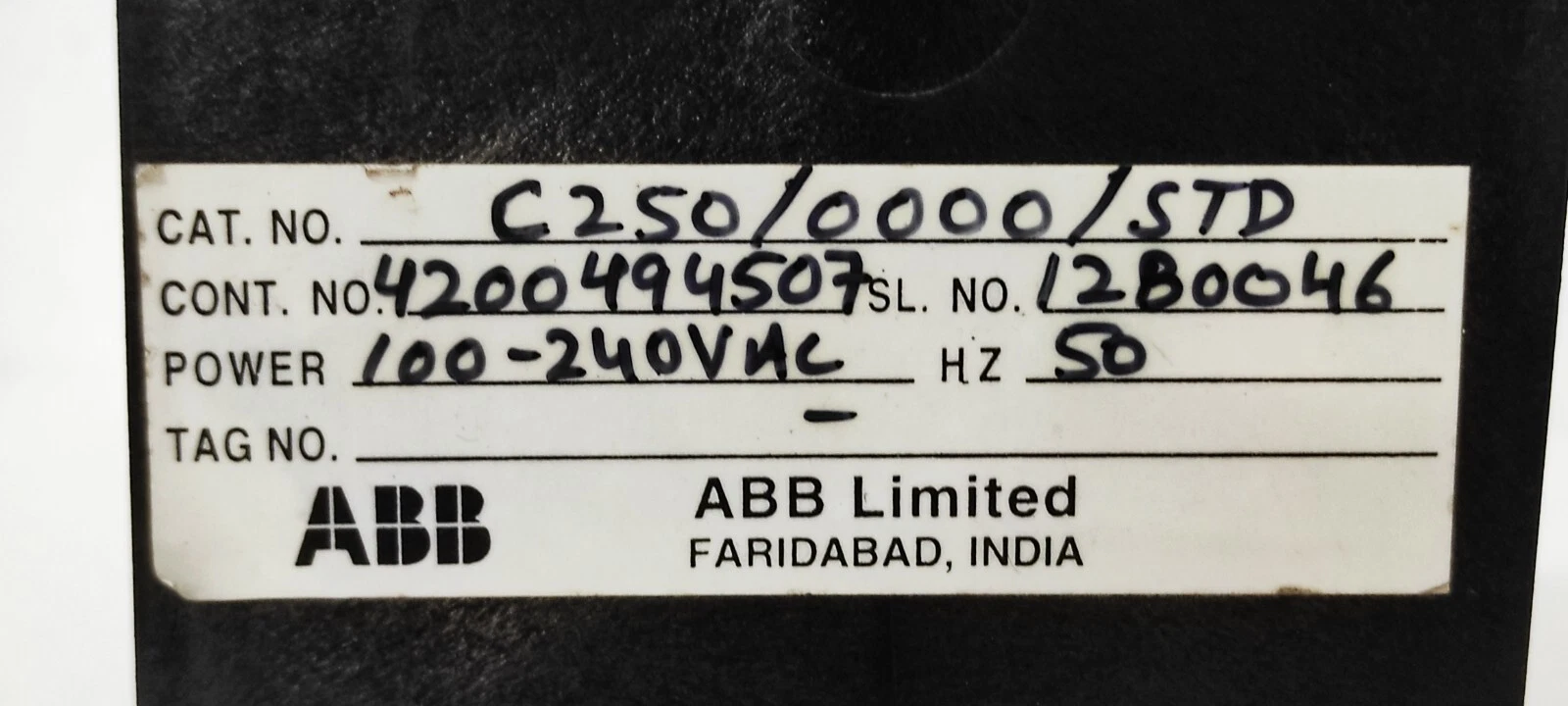 admin/uploads/uploads/abb_commander_250_con_c2_2.webp