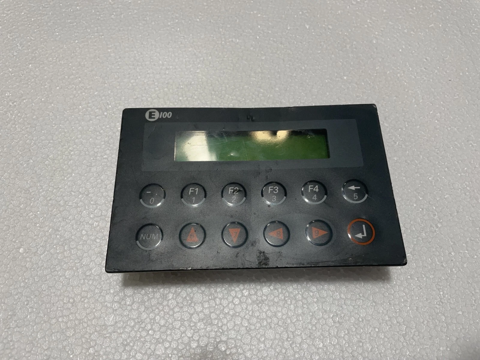 Beijer E100 HMI Beijer Electronics AB Mitsubishi Display Operator Panel 03210A
