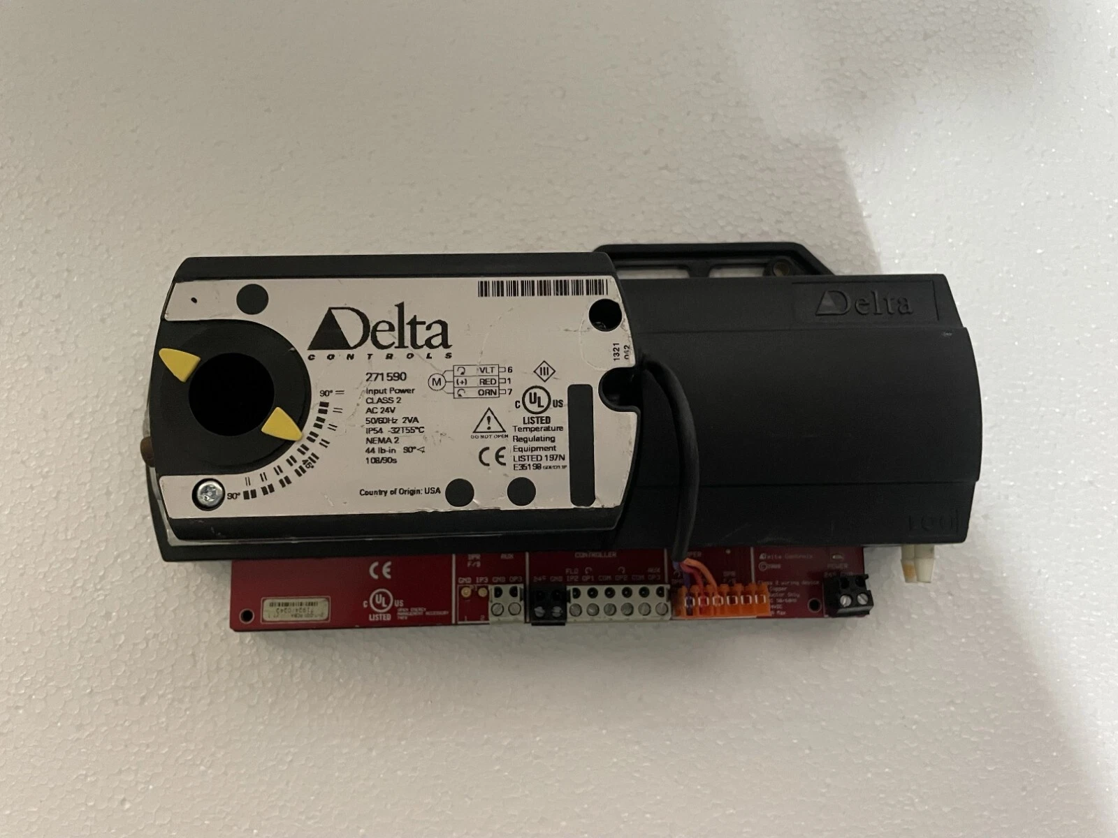 Delta controls DVCV304 271590 VAV CONTROLLER