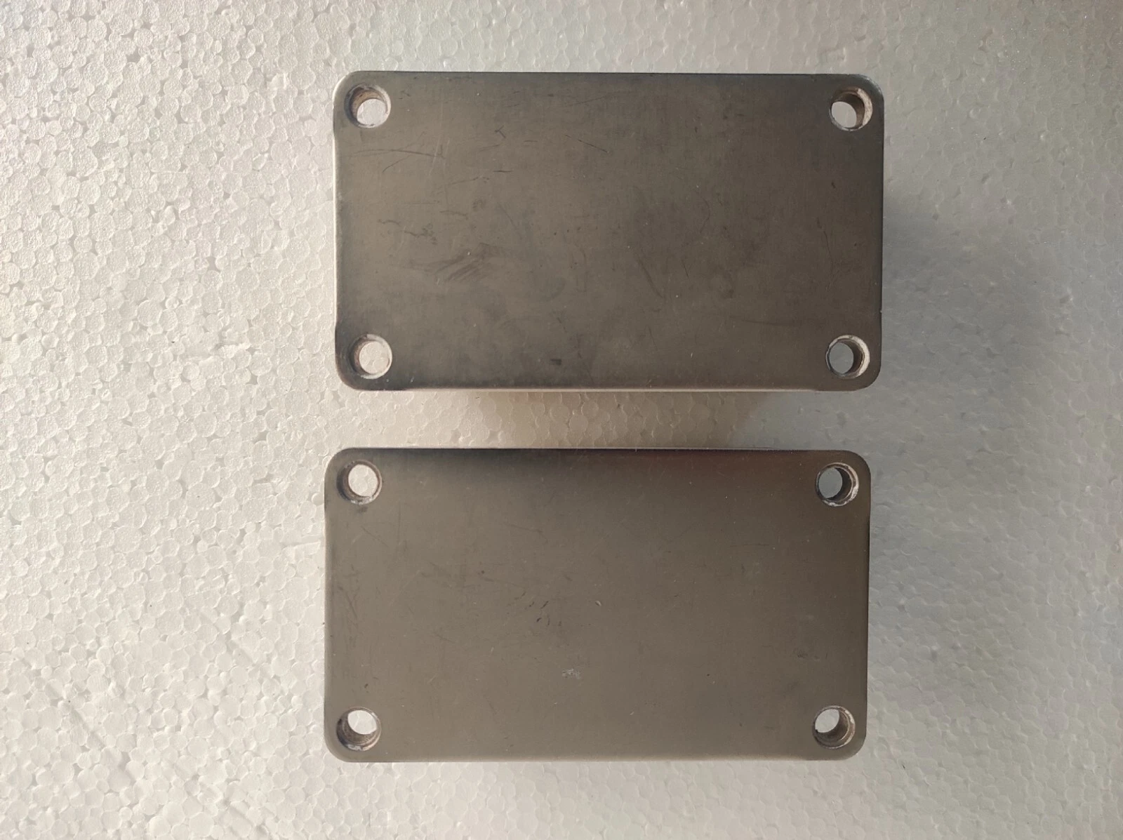 admin/uploads/uploads/infineon_igbt_ff300r12mod_2.webp