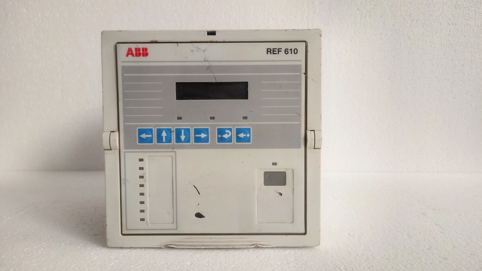 Relay ABB ref610 / REF 610 1MR6050692C Rev Feeder Protection Relay