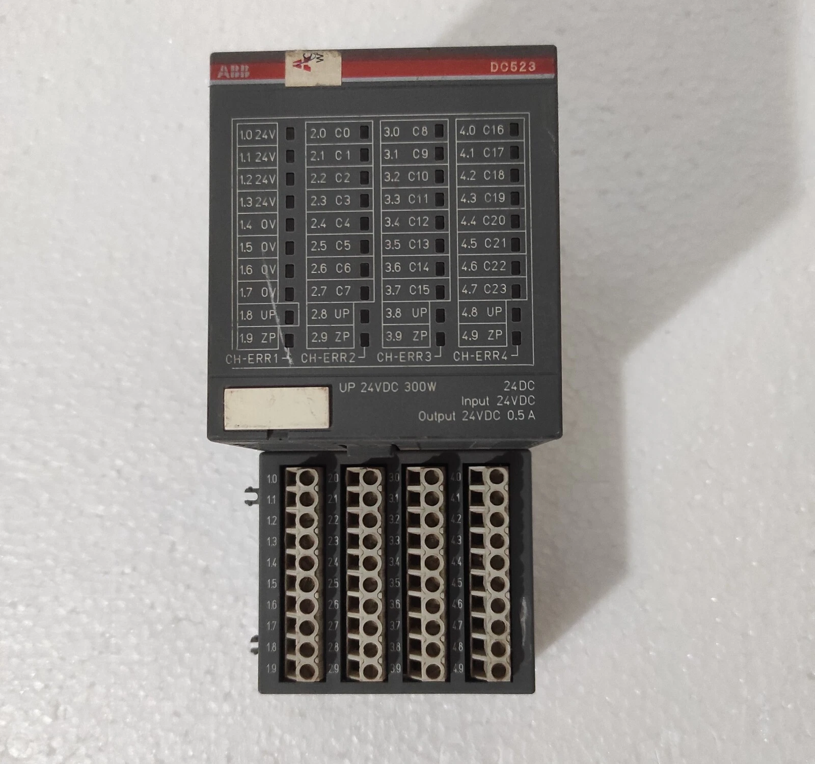 ABB DC523 B4 Digital Input / Output Module 1SAP240500R0001