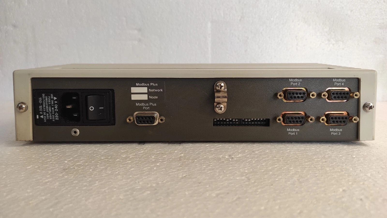 admin/uploads/uploads/schneider_modicon_nw_bm85_modbus_plus_bridge_multiplier_4.webp