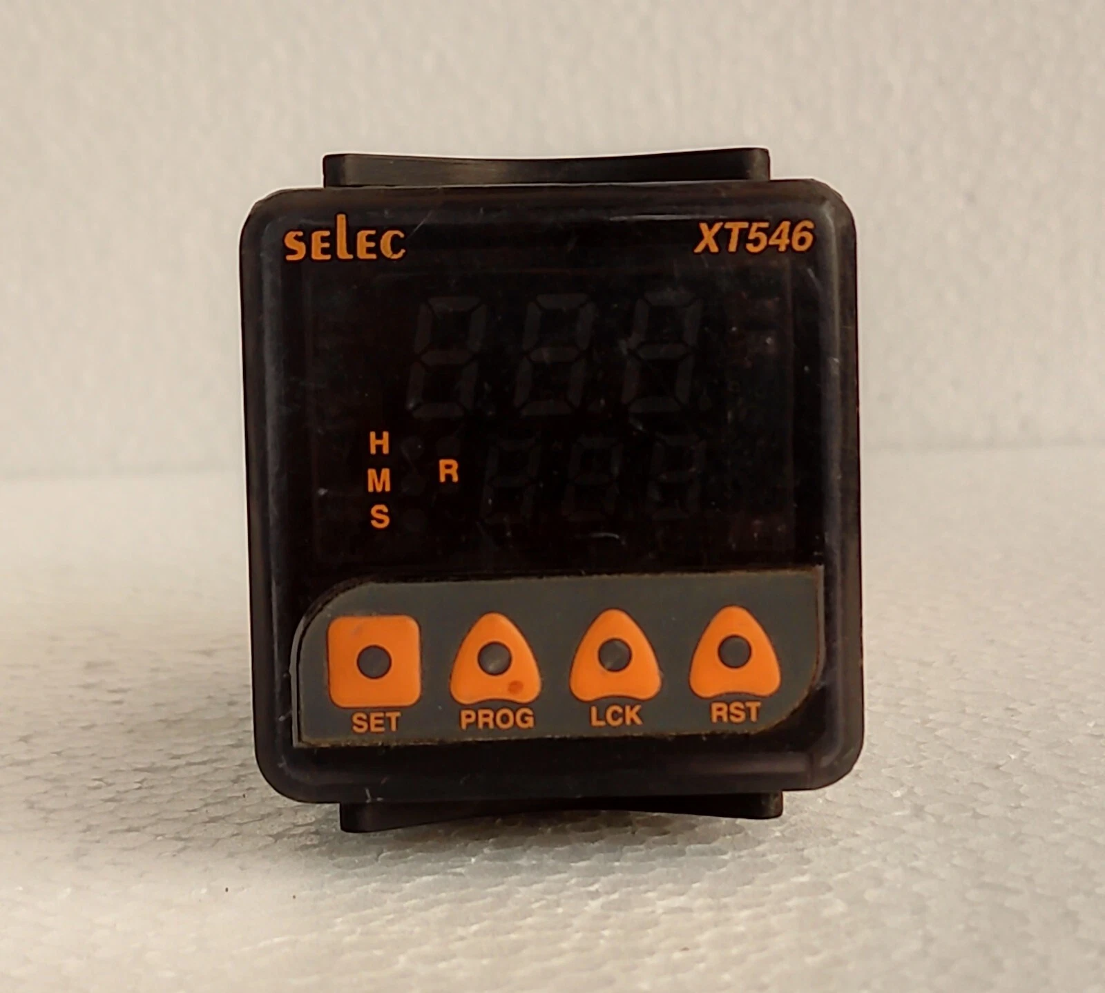 Selec xt546 / XT546 Digital Temperature Controller