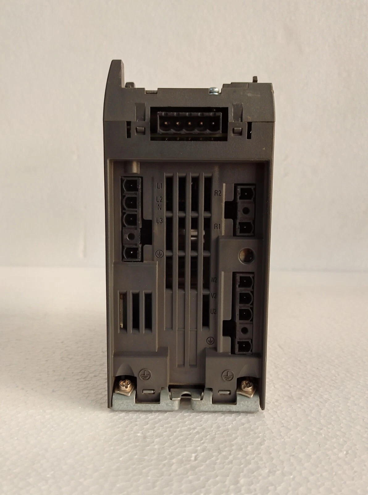 admin/uploads/uploads/siee_sinamics_g120c_ussmb_drive_3ub2_4.webp