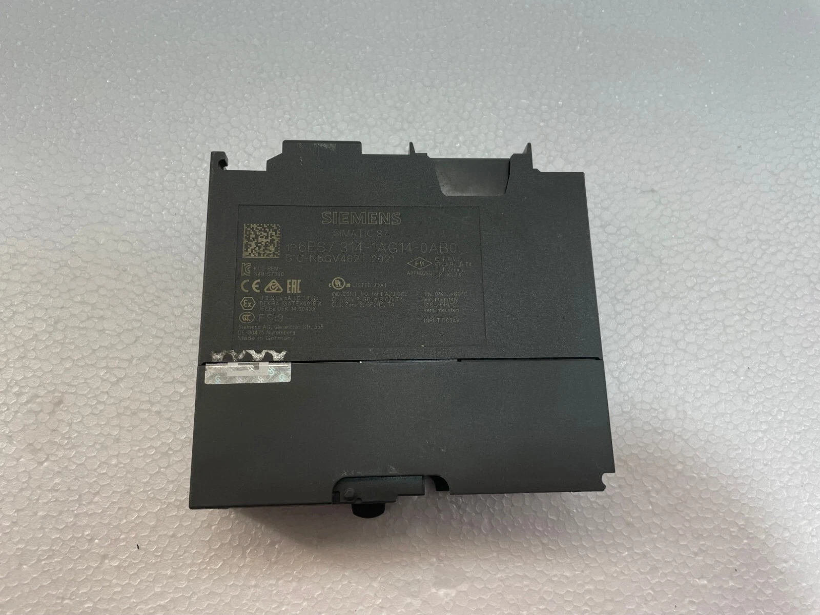 admin/uploads/uploads/siemens_simatic_s7-300_6es7_2.webp