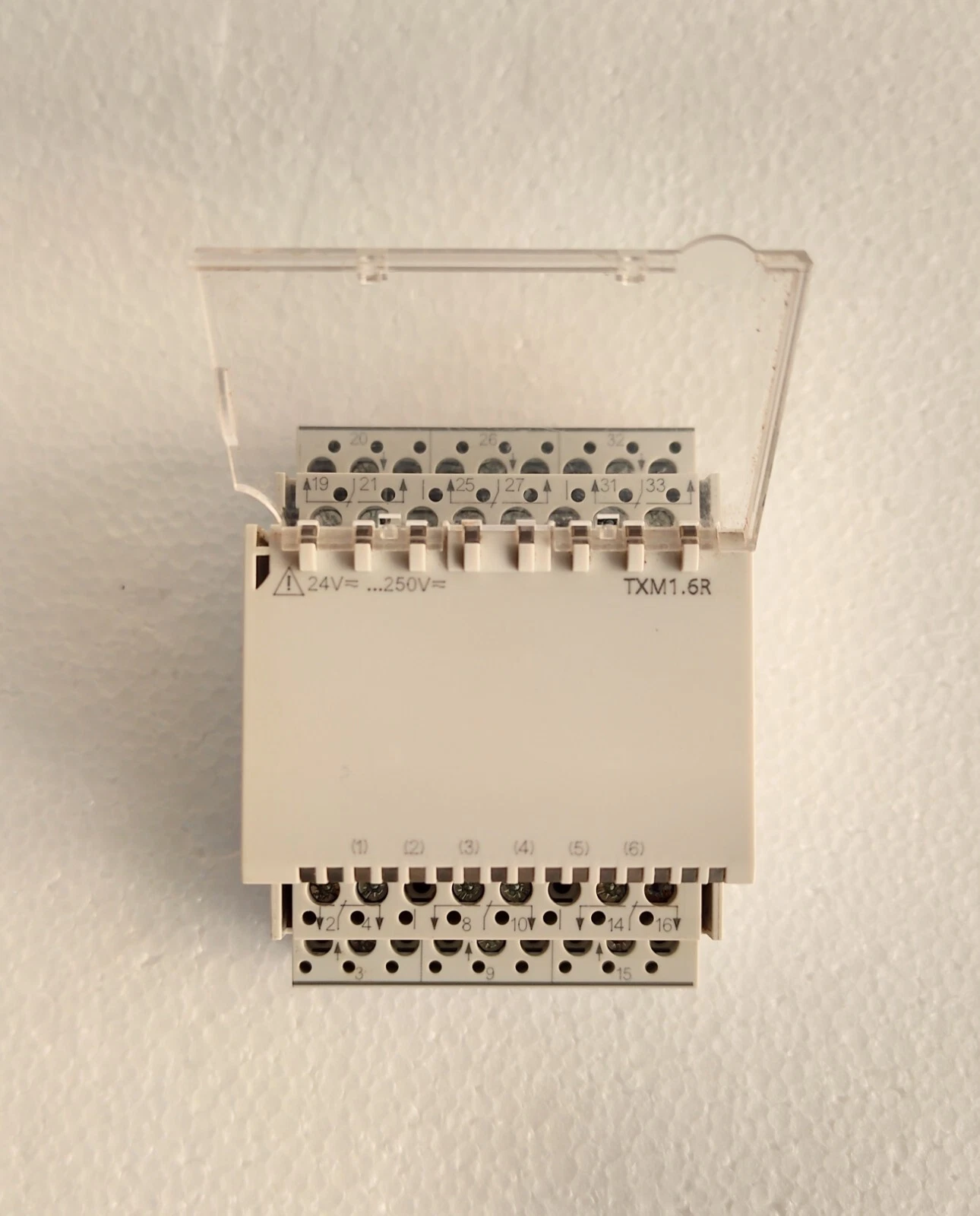 admin/uploads/uploads/siemens_txm_1.6r_relay_output_module_2pcs_1.webp