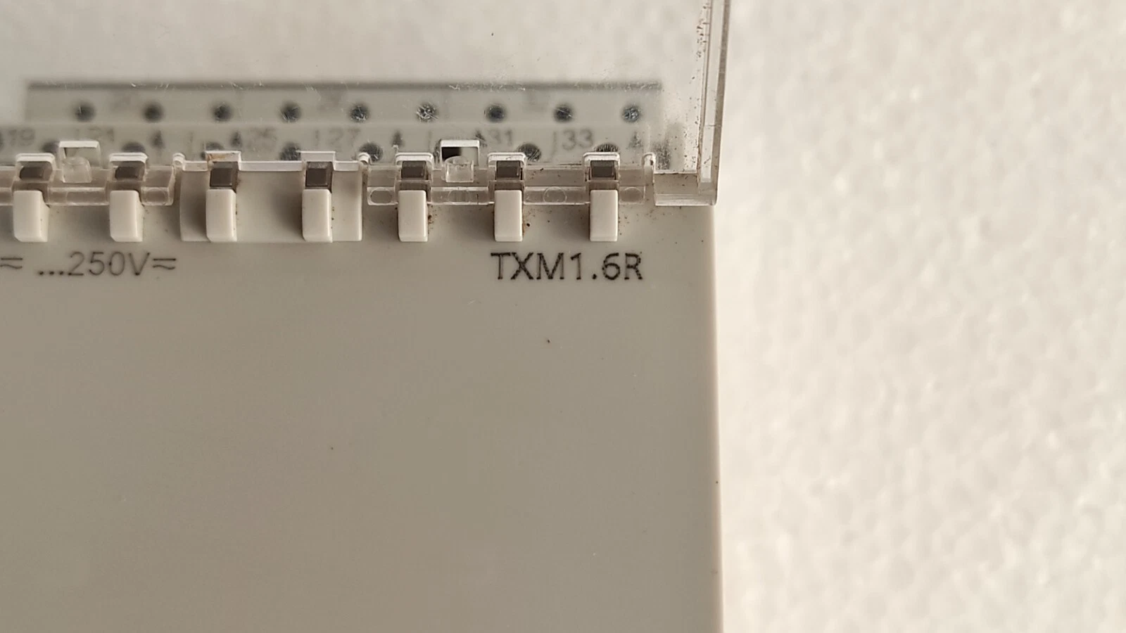 admin/uploads/uploads/siemens_txm_1.6r_relay_output_module_2pcs_2.webp